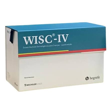 Materiais de avaliação do WISC-IV: cubos, cartões de padrões e protocolo